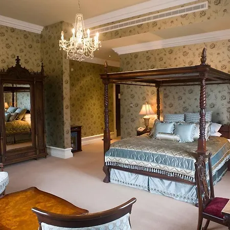 Hotel Kilronan Castle &