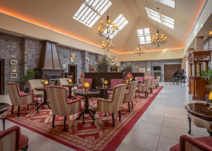 Kilronan Castle & Отель 4*